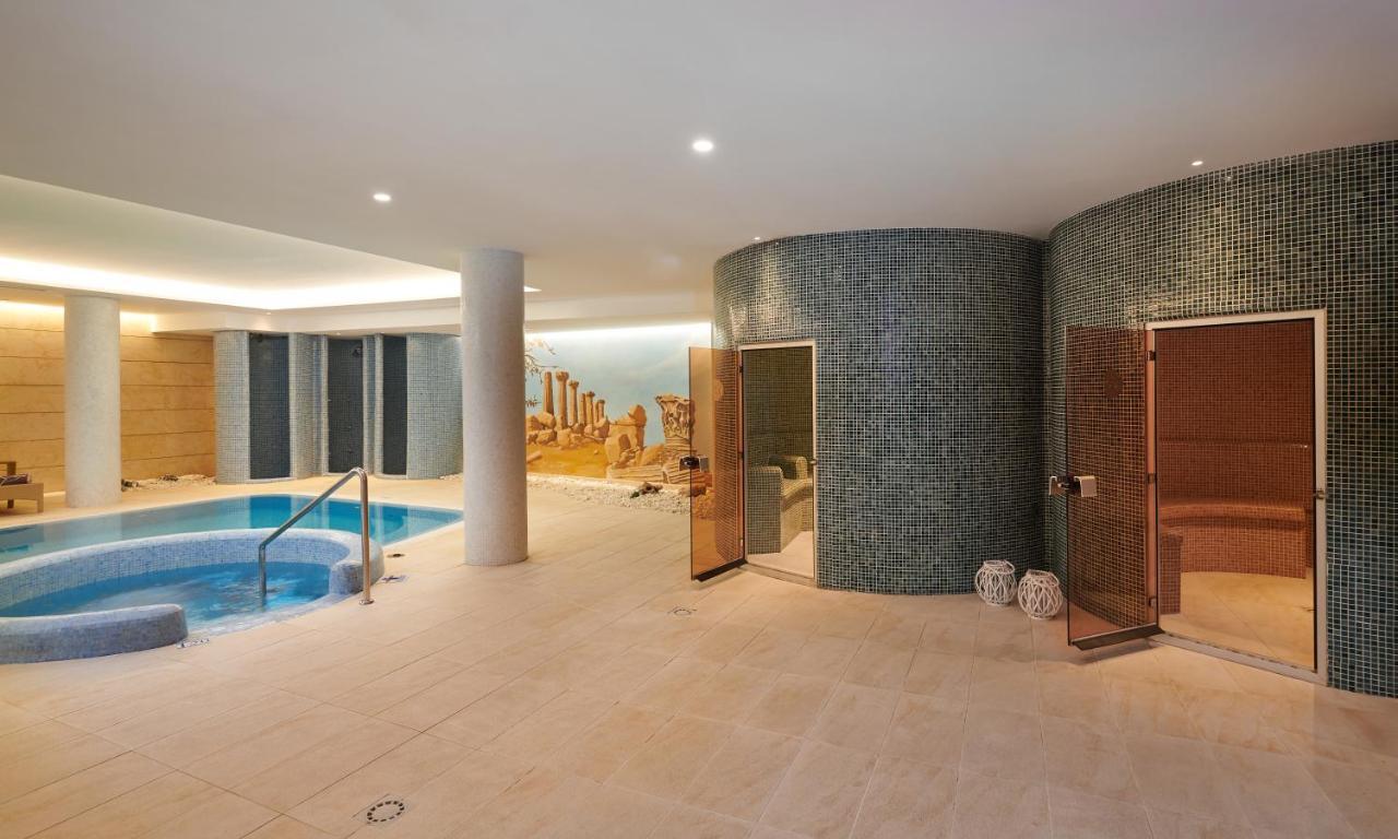 Grupotel Santa Eularia & Spa - Adults Only Santa Eulària des Riu Kültér fotó