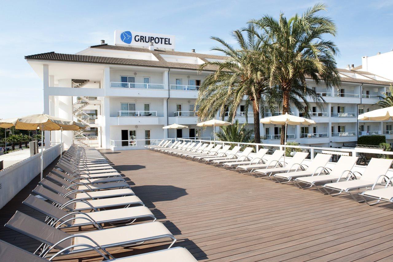 Grupotel Santa Eularia & Spa - Adults Only Santa Eulària des Riu Kültér fotó
